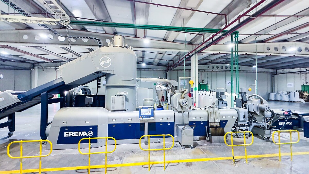 Compact Perfor­mance in Chile 