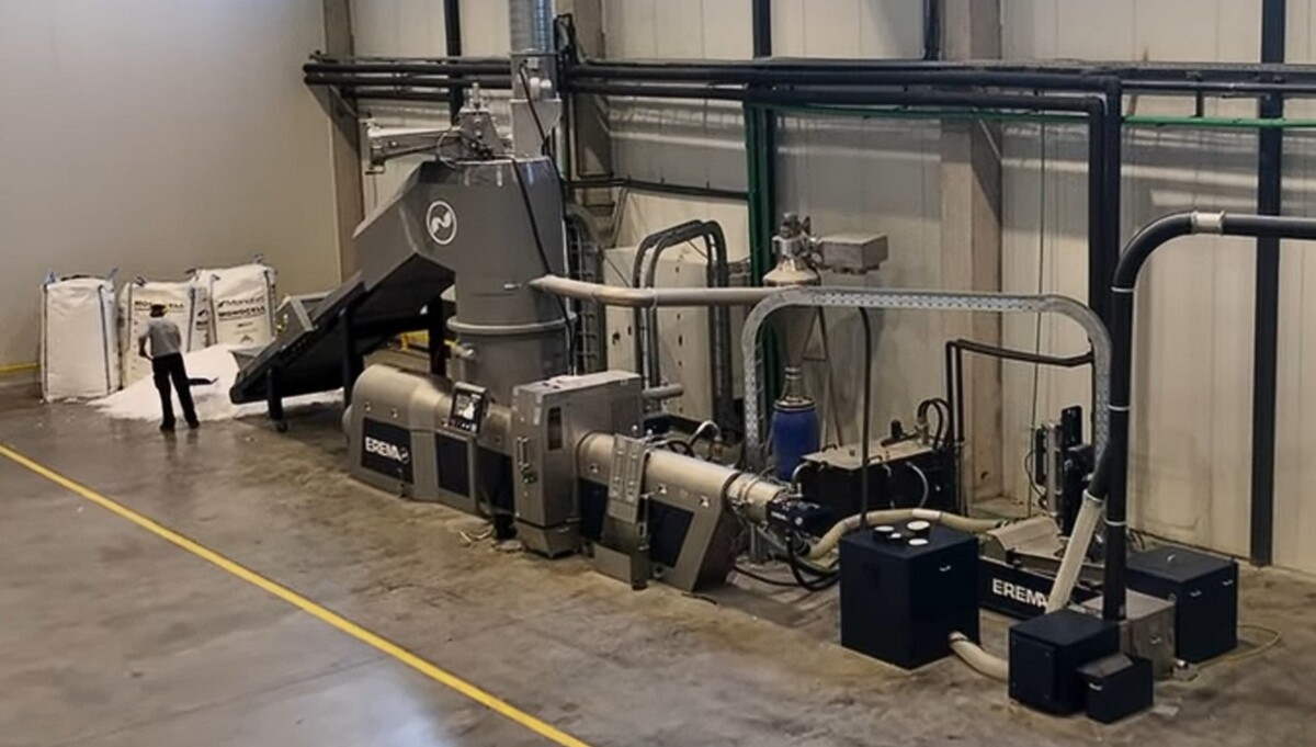 Printing inks and moisture: Consistent recyclate quality through effective degassing and decontamination