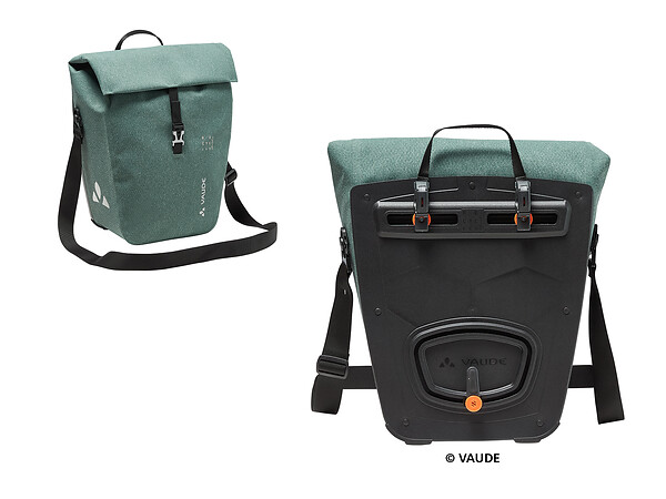 The back plate of the VAUDE bike bag is made of 100 per cent Procyclen - a recycled plastic that the environmental service provider and EREMA customer Interzero produces according to strict quality standards from post-consumer waste from the yellow bin/yellow bag (Image source: © VAUDE).